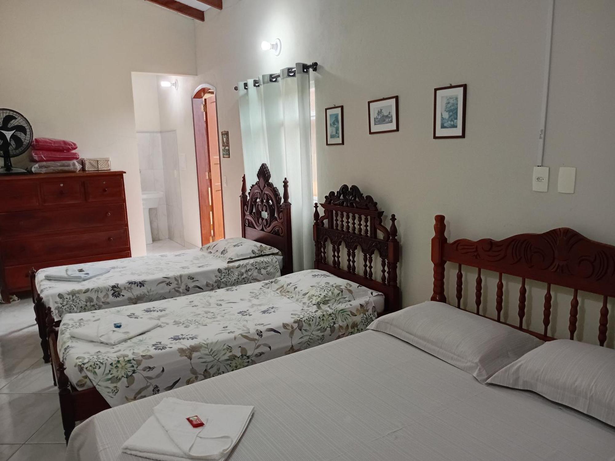 Hospedagem Dona Alaide Araquari Exterior foto